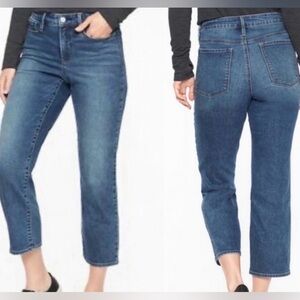 EUC Athleta Skulptek High Rise Crop Jean Jeans Medium Wash 4P Petite